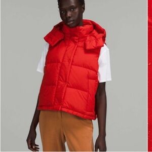 Lululemon wunder puff cropped vest in red
